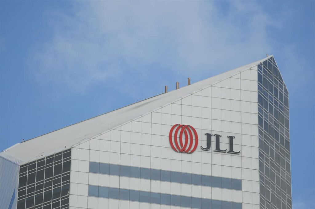 Bei JLL steht das Beschaffungswesen im Zentrum des digitalen Wandels