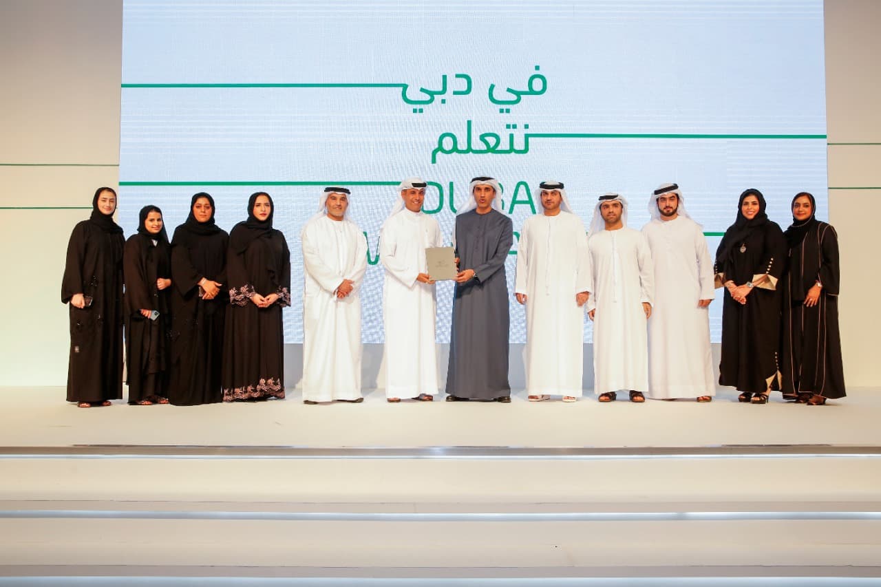 Dubai Municipality Awarded with an Exceeding Seven Stars Rating Recognition for Their “Digital Transformation in Contracts” Project