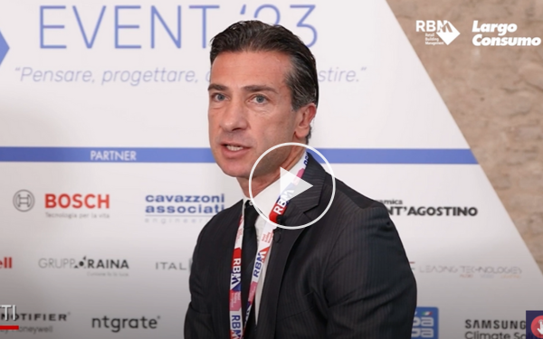 Il ruolo del General Contractor nel Retail. Videointervista a Fabio Moretti JAGGAER Il ruolo del General Contractor nel Retail. Videointervista a Fabio Moretti JAGGAER