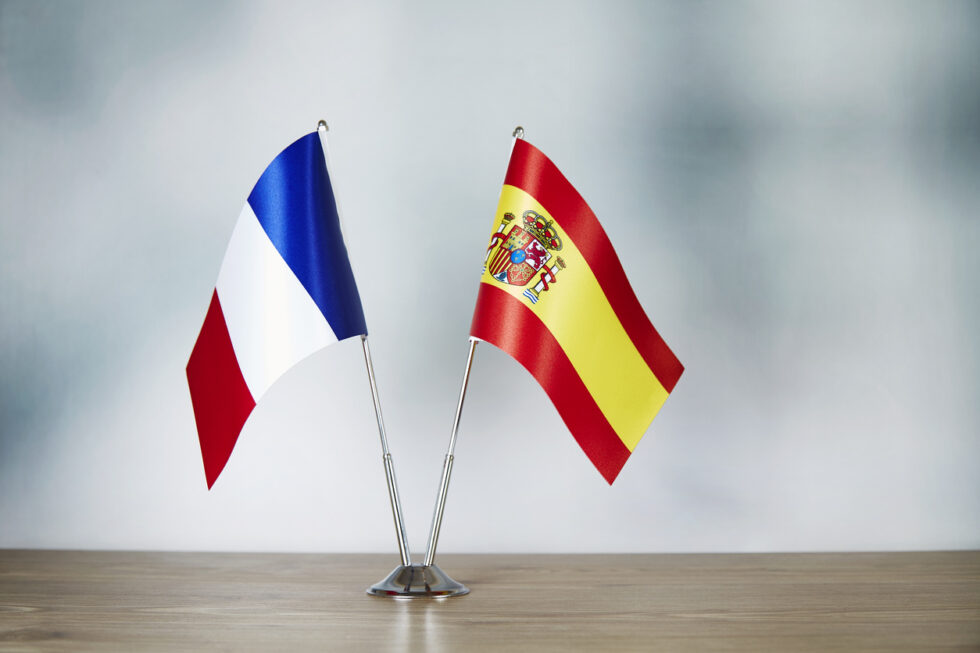 E-Invoicing Compliance in France and Spain (2026): What’s Live, What’s Delayed, and What Comes Next